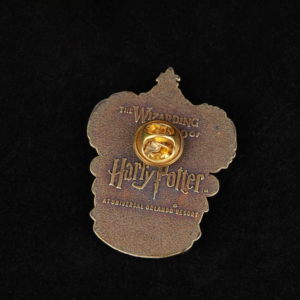 Harry Potter Hogwarts School of Witchcraft & Wizardry pins set of 5 metal badge - Picture 8 of 10
